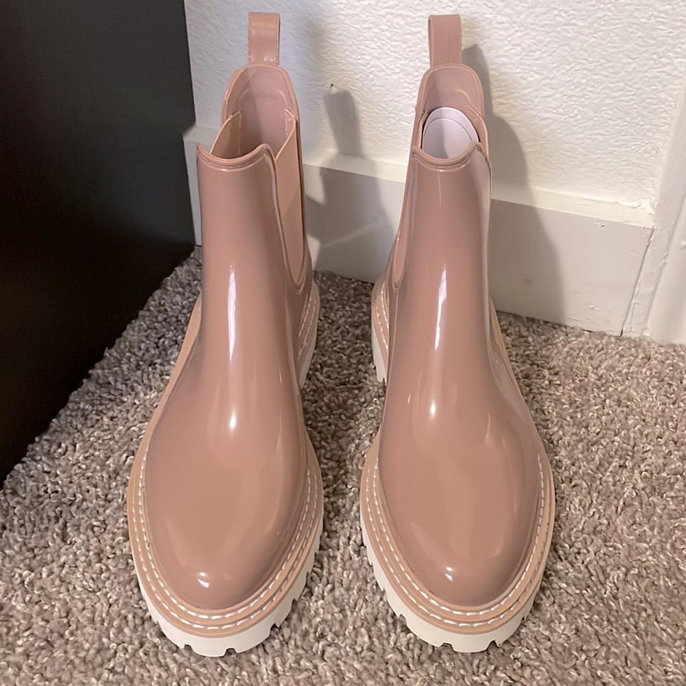 Dolce Vita Stormy Lug Sole Rain Bootie - Picture 3 of 10